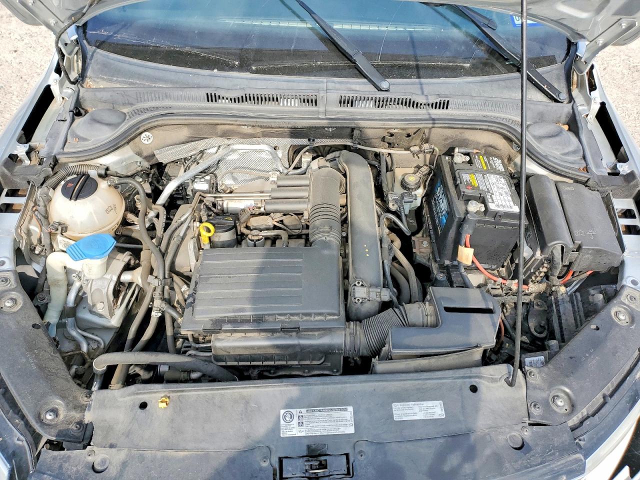 Volkswagen Jetta S