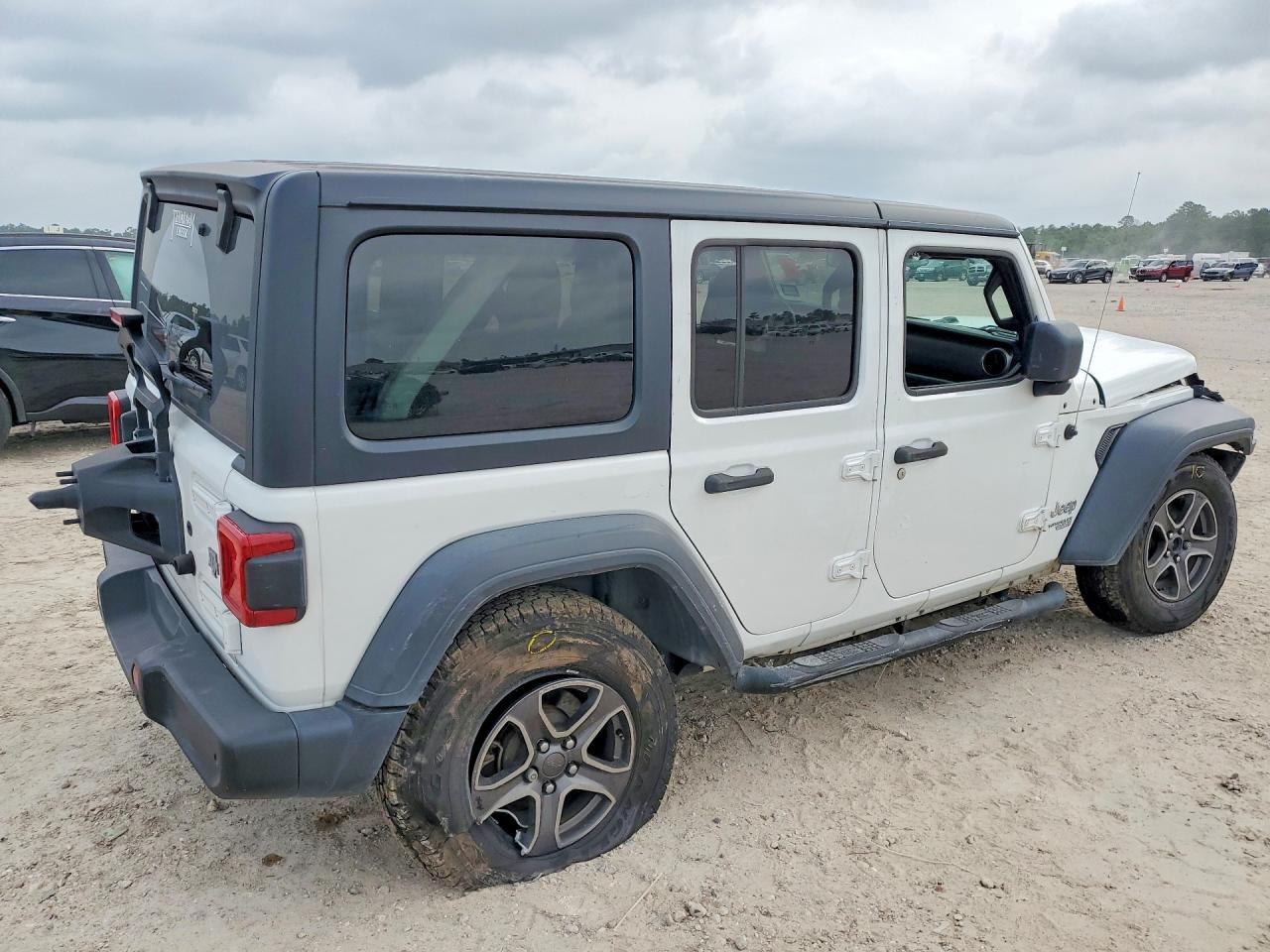 Jeep Wrangler Sport