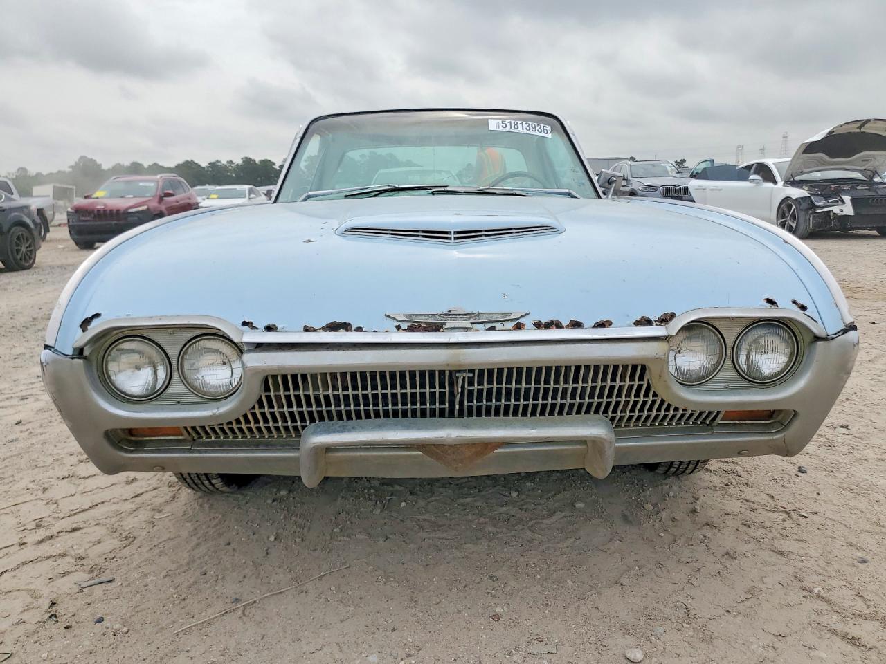 Ford Thunderbird