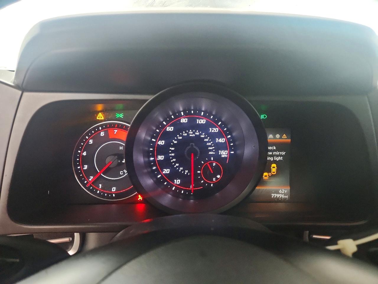 Hyundai ELANTRA Sel