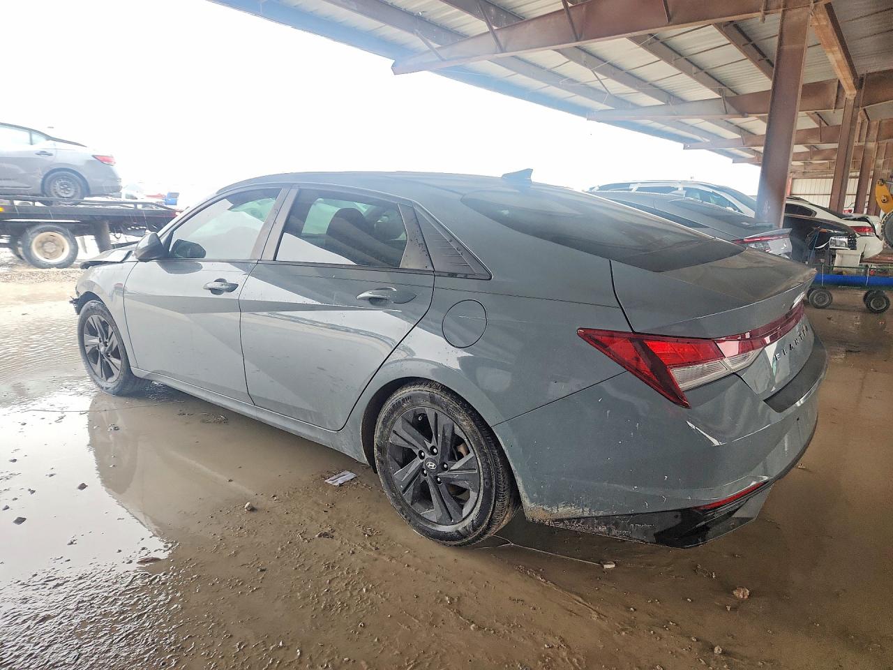 Hyundai ELANTRA Sel