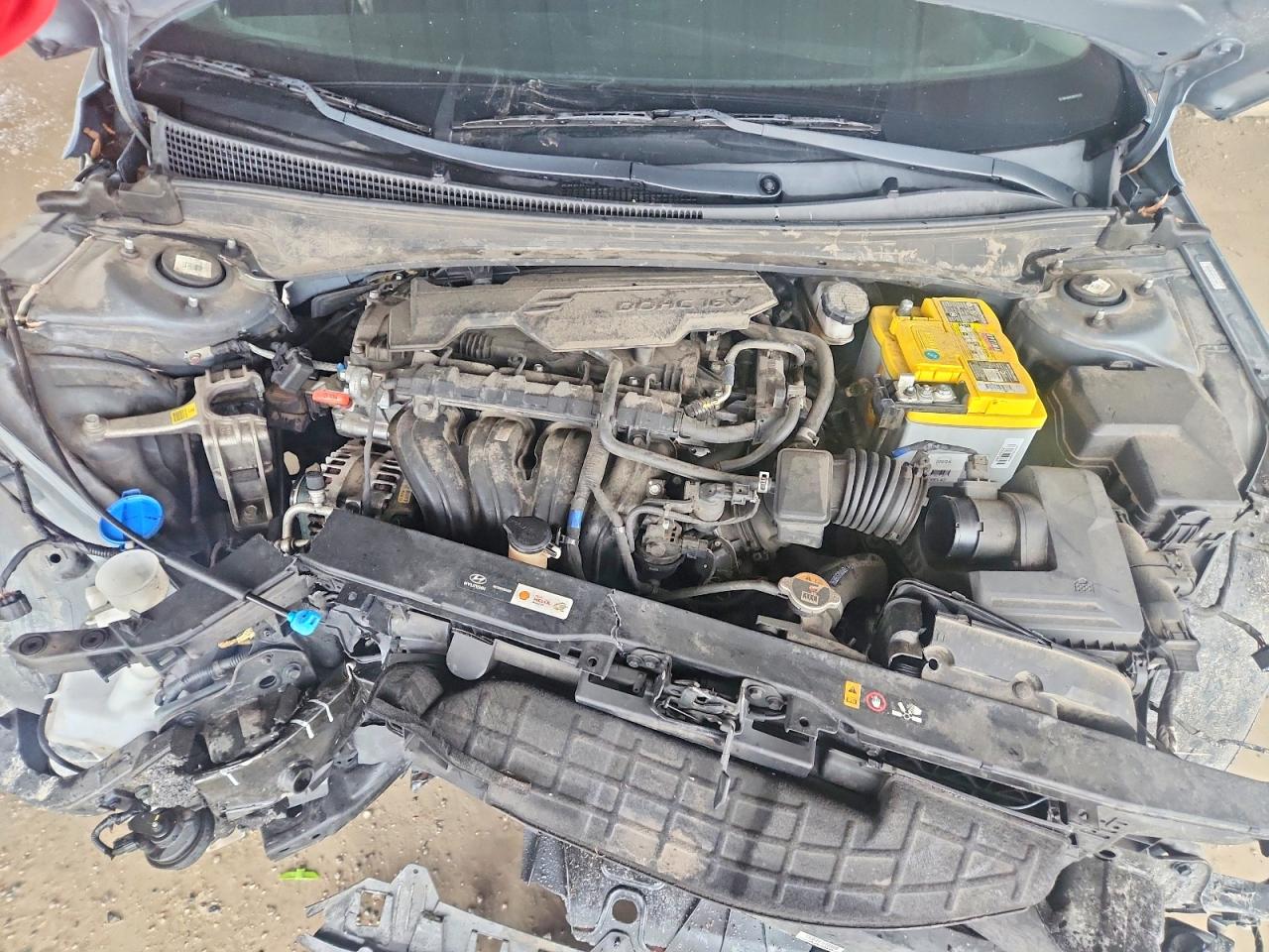 Hyundai ELANTRA Sel