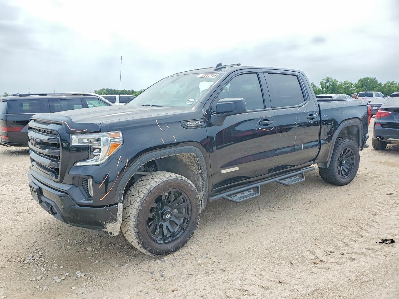 Salvage GMC Sierra Image