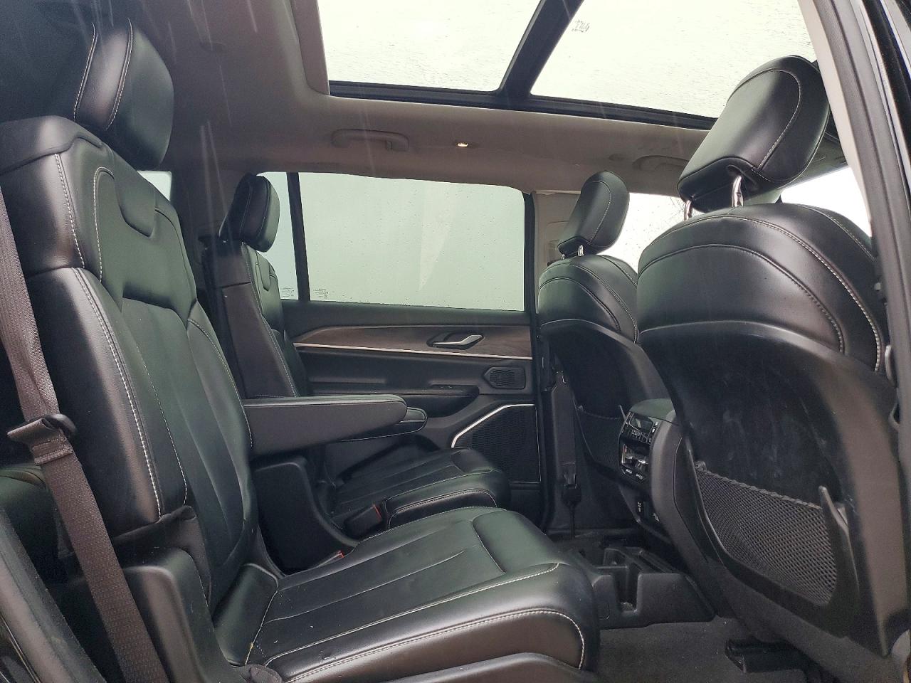 Jeep Cherokee L Limited