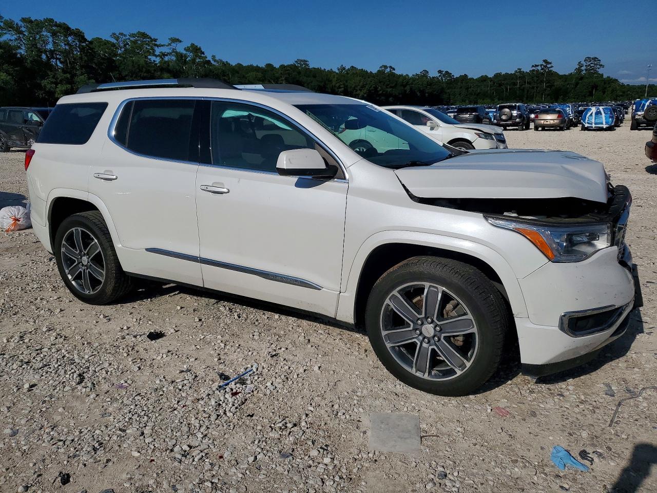 GMC Acadia Denali