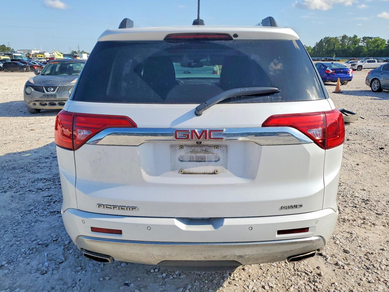 GMC Acadia Denali