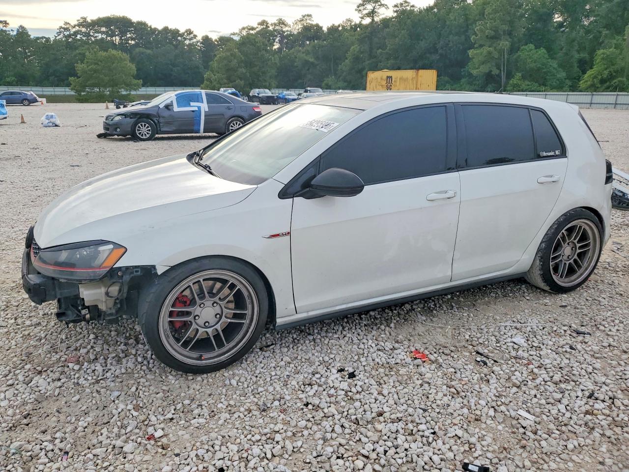 Salvage Volkswagen GTI Image