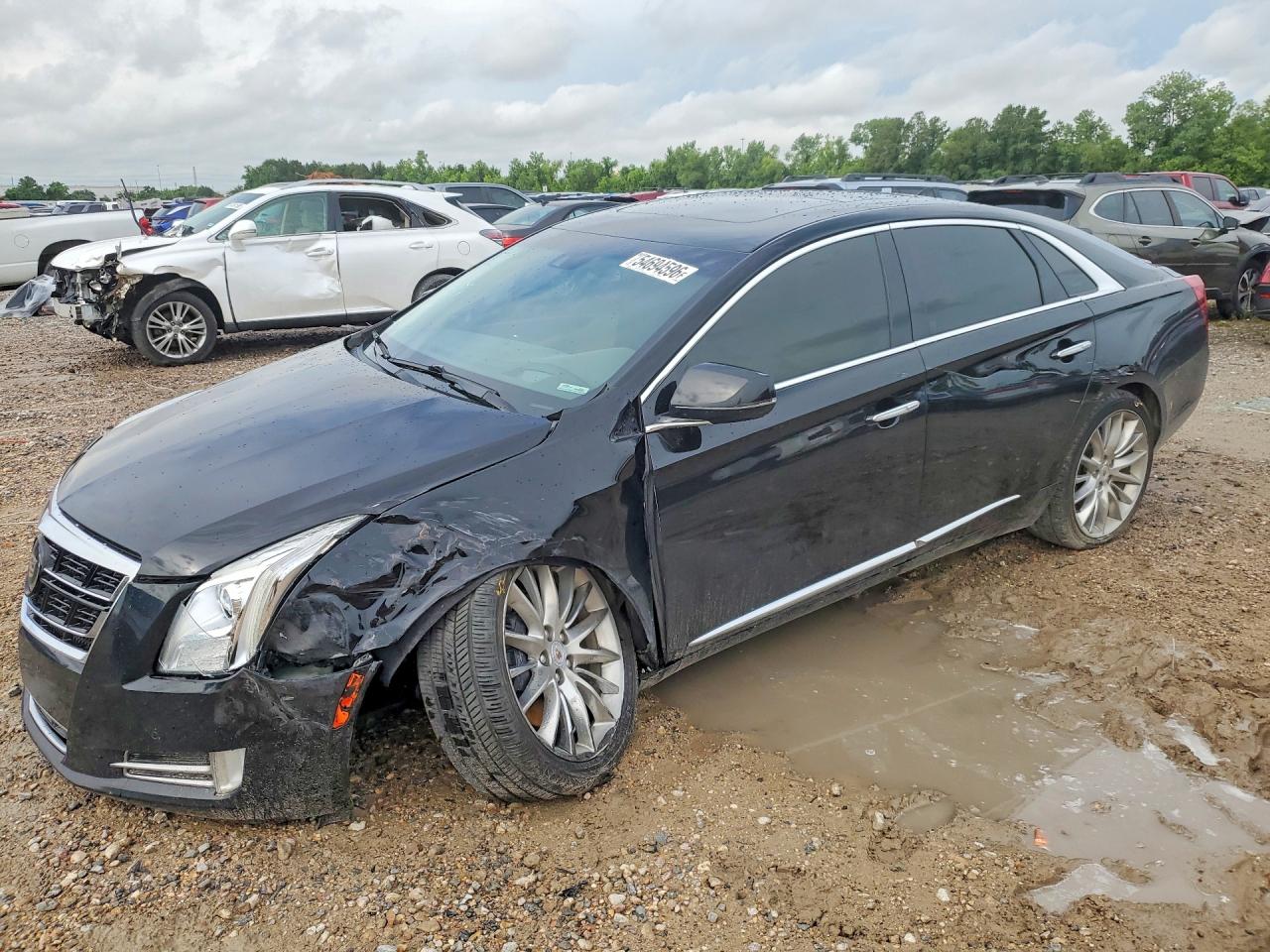 Salvage Cadillac XTS Image