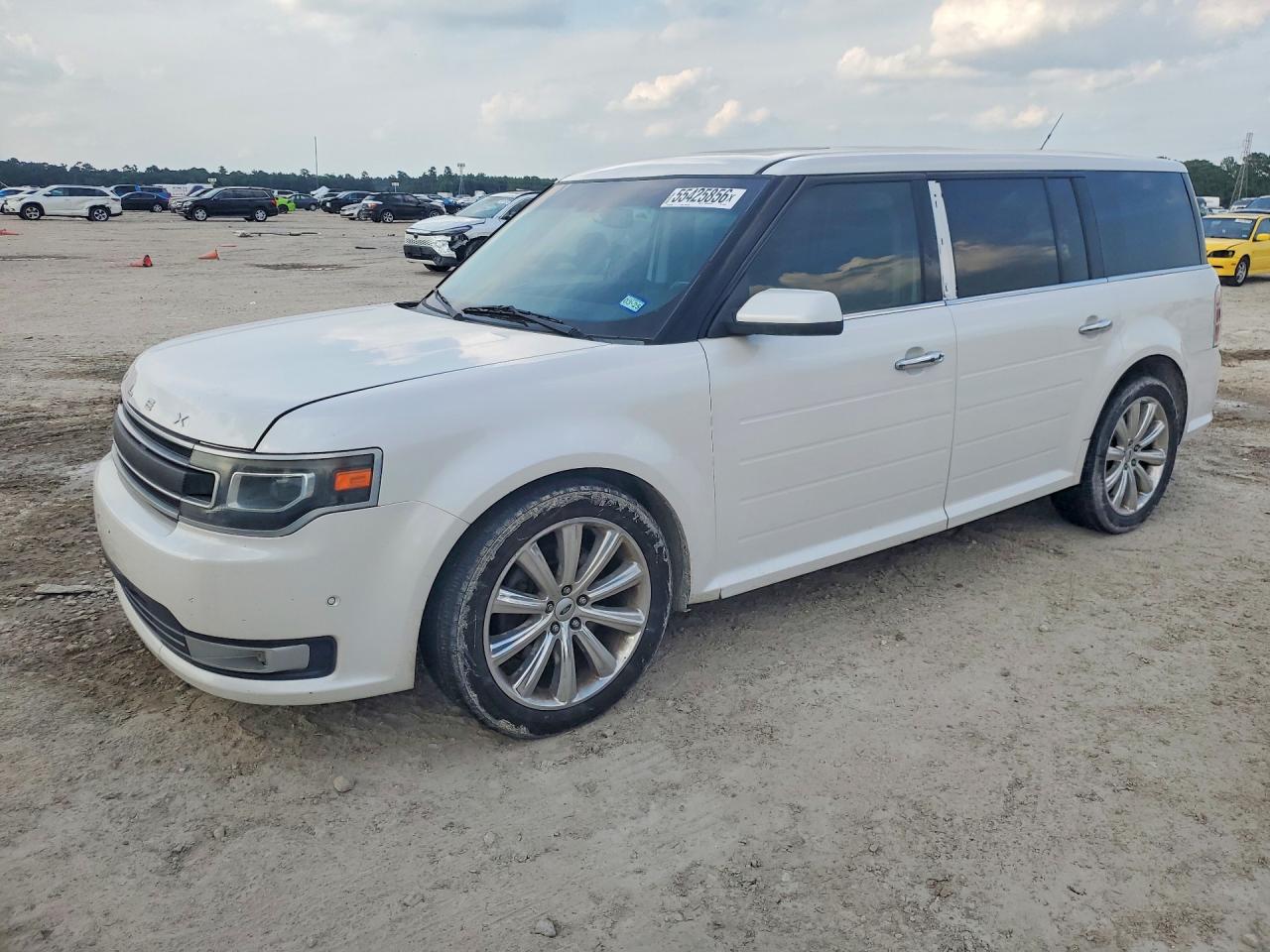 Salvage Ford Flex Image