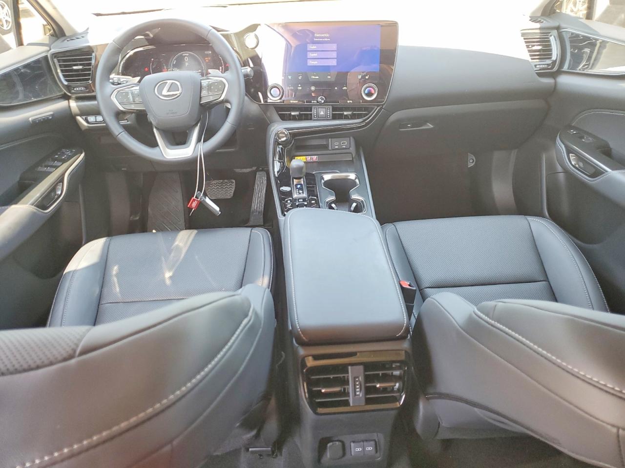 Lexus NX Premium