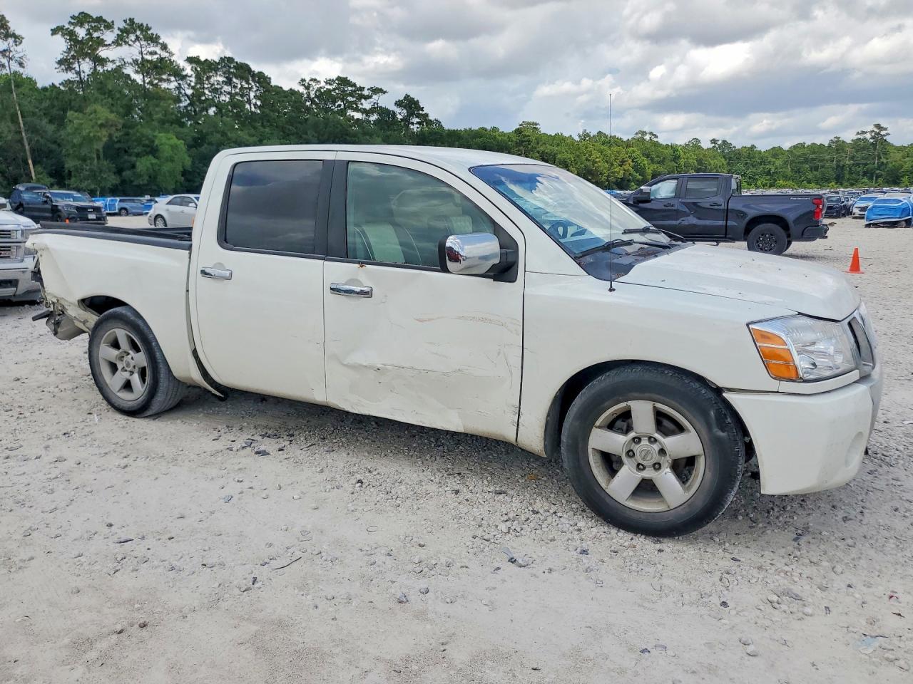 Nissan Titan Xe