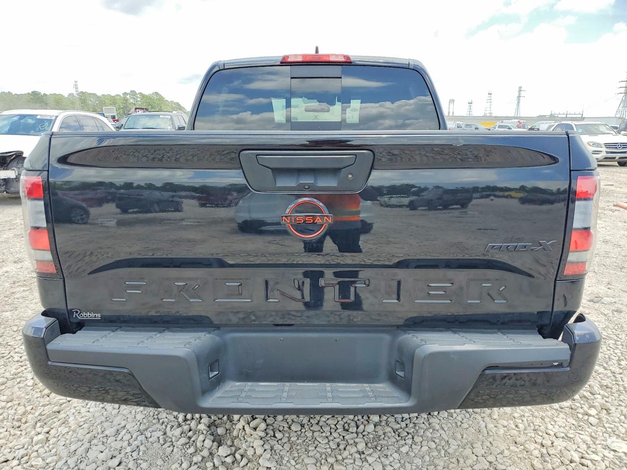 Nissan Frontier Pro-x