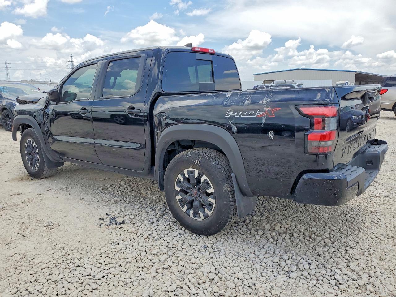Nissan Frontier Pro-x