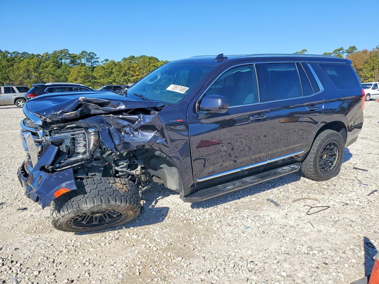 Salvage GMC Yukon Image