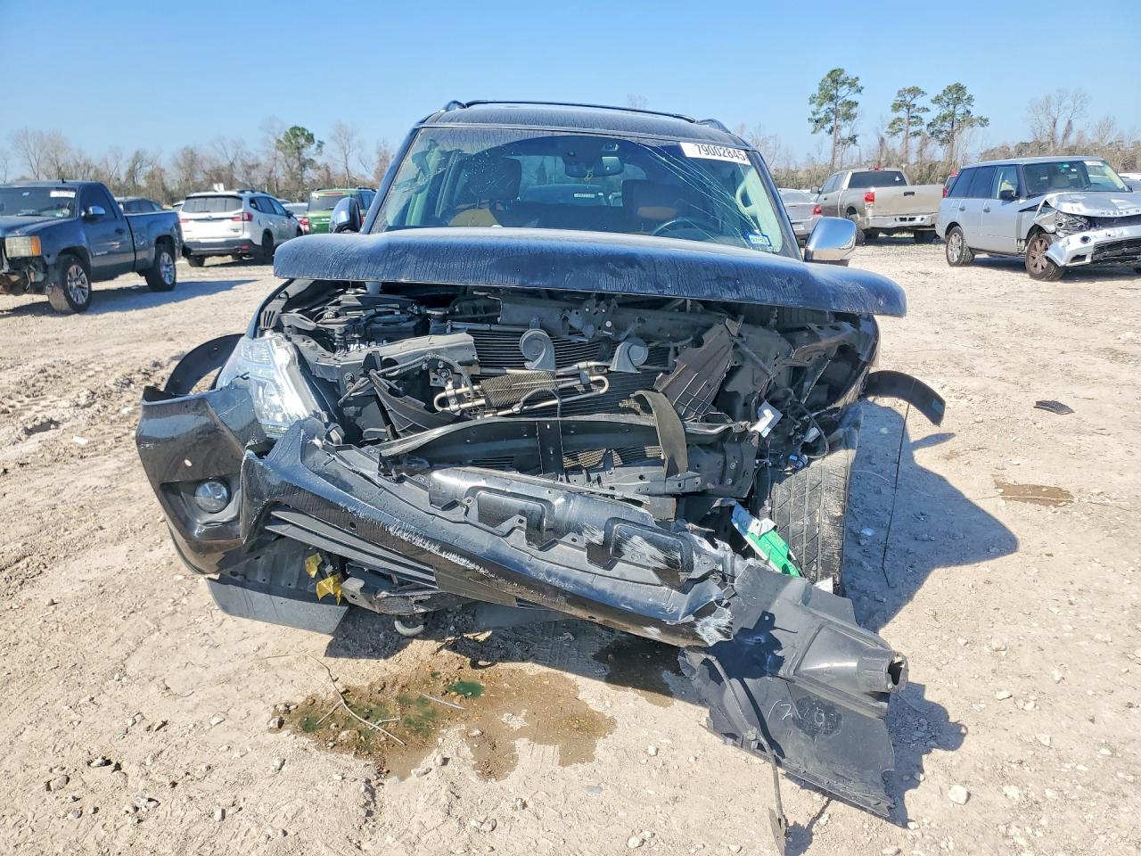 Nissan Armada Platinum
