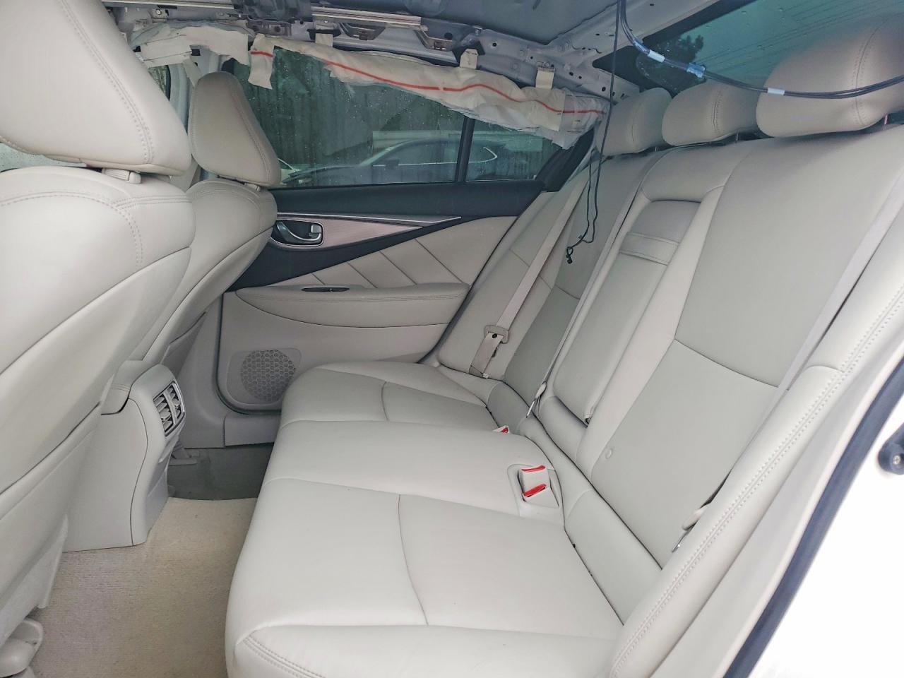 INFINITI Q50 Base