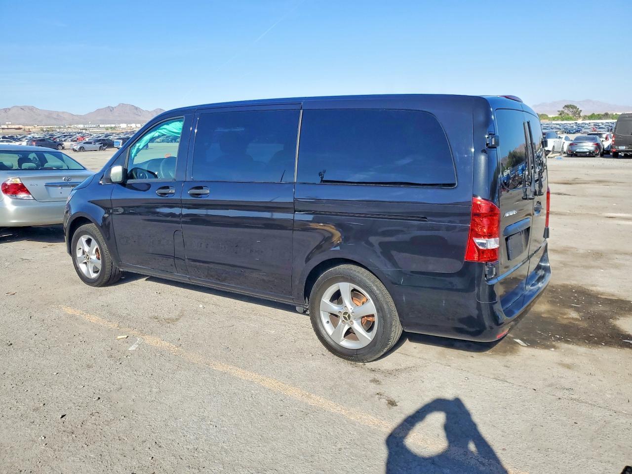 Mercedes-Benz Metris