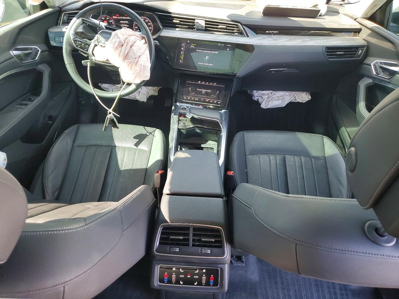 Audi Q8 Premium Plus