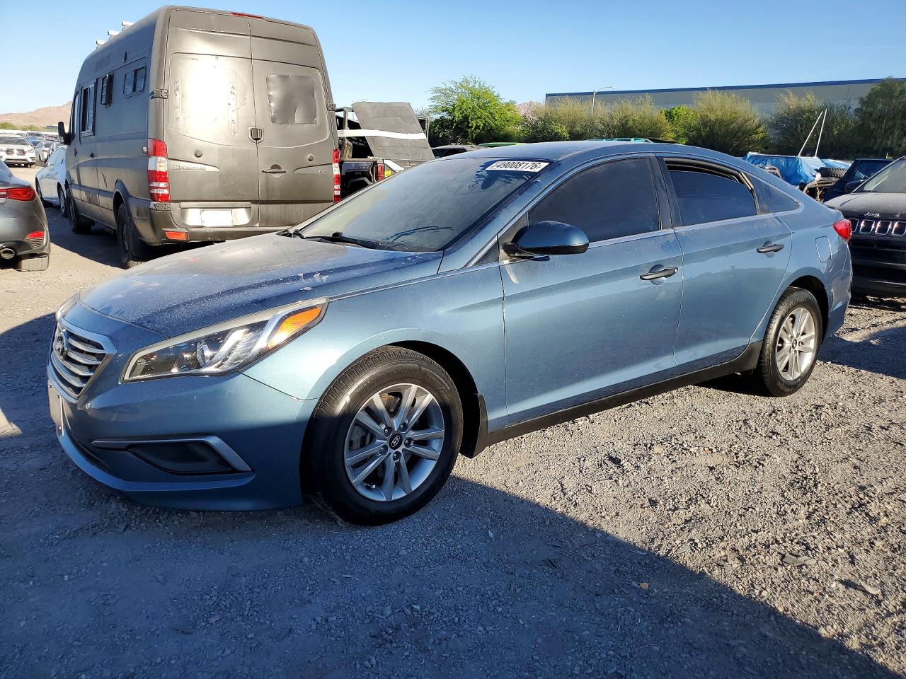 Salvage Hyundai SONATA Image
