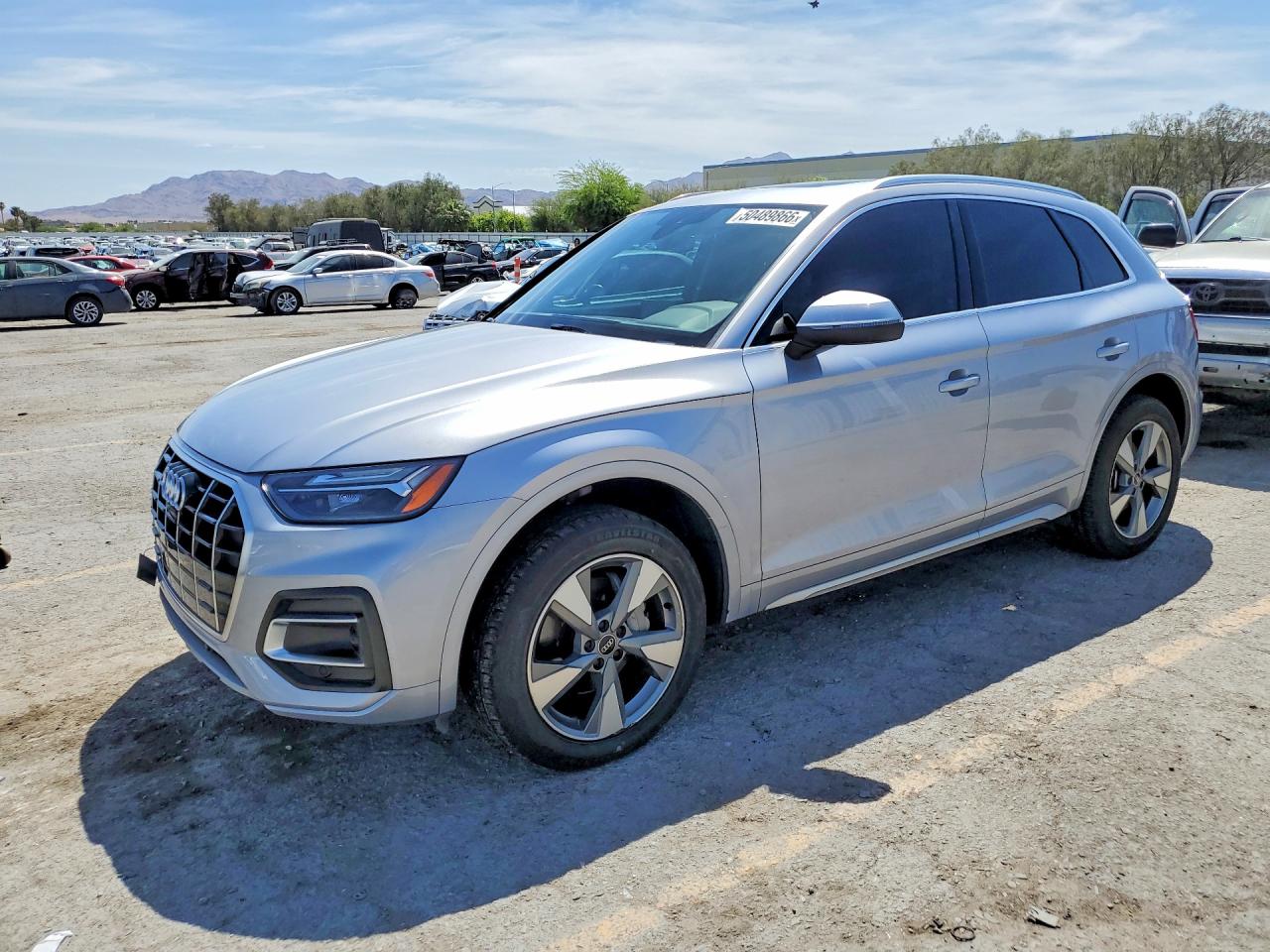 Salvage Audi Q5 Image