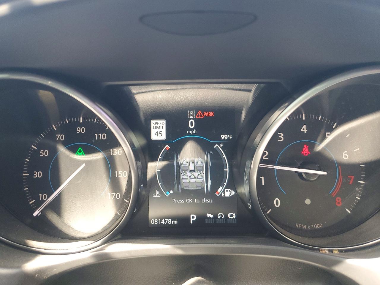 Jaguar XE R - Sport