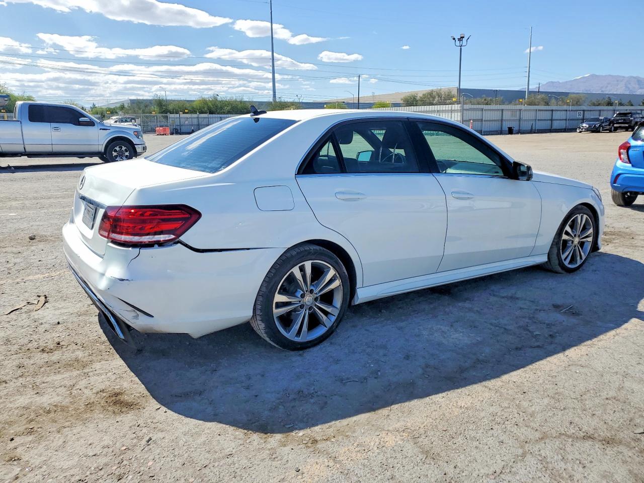 Mercedes-Benz E-Class 350