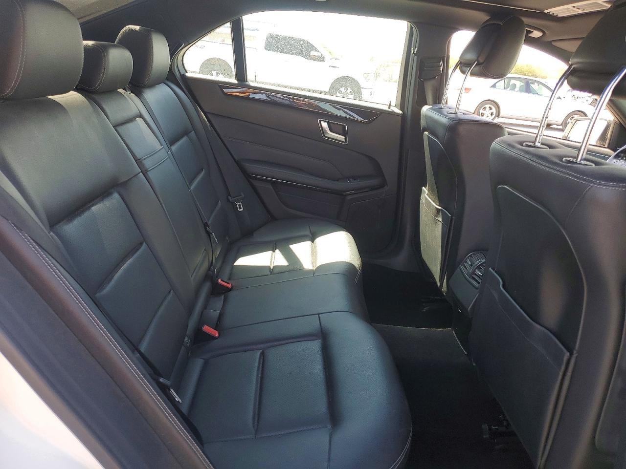 Mercedes-Benz E-Class 350