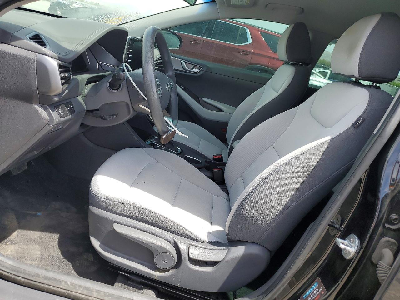 Hyundai Ioniq Blue