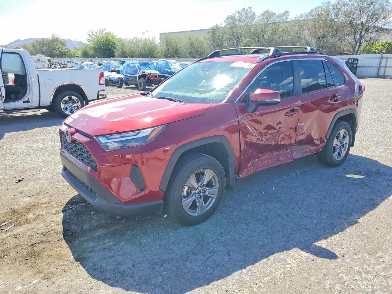 Salvage Toyota RAV4 Image
