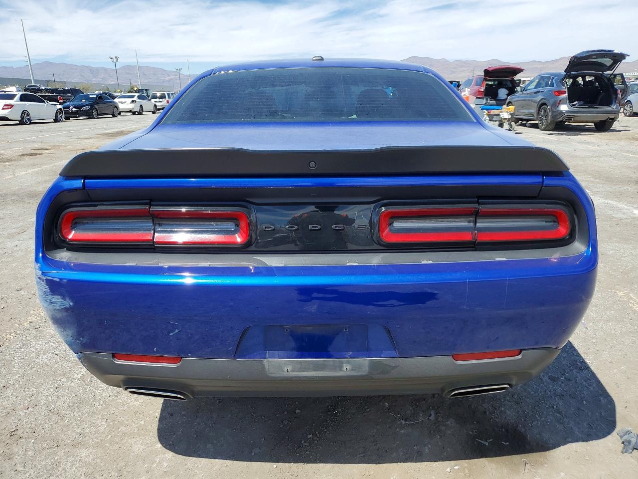 Dodge Challenger Sxt