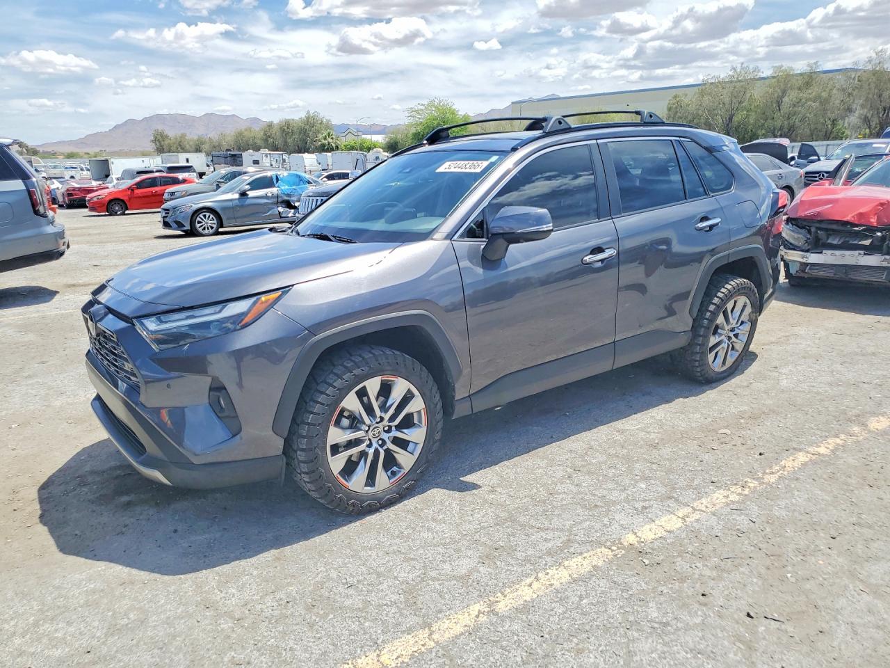 Salvage Toyota RAV4 Image