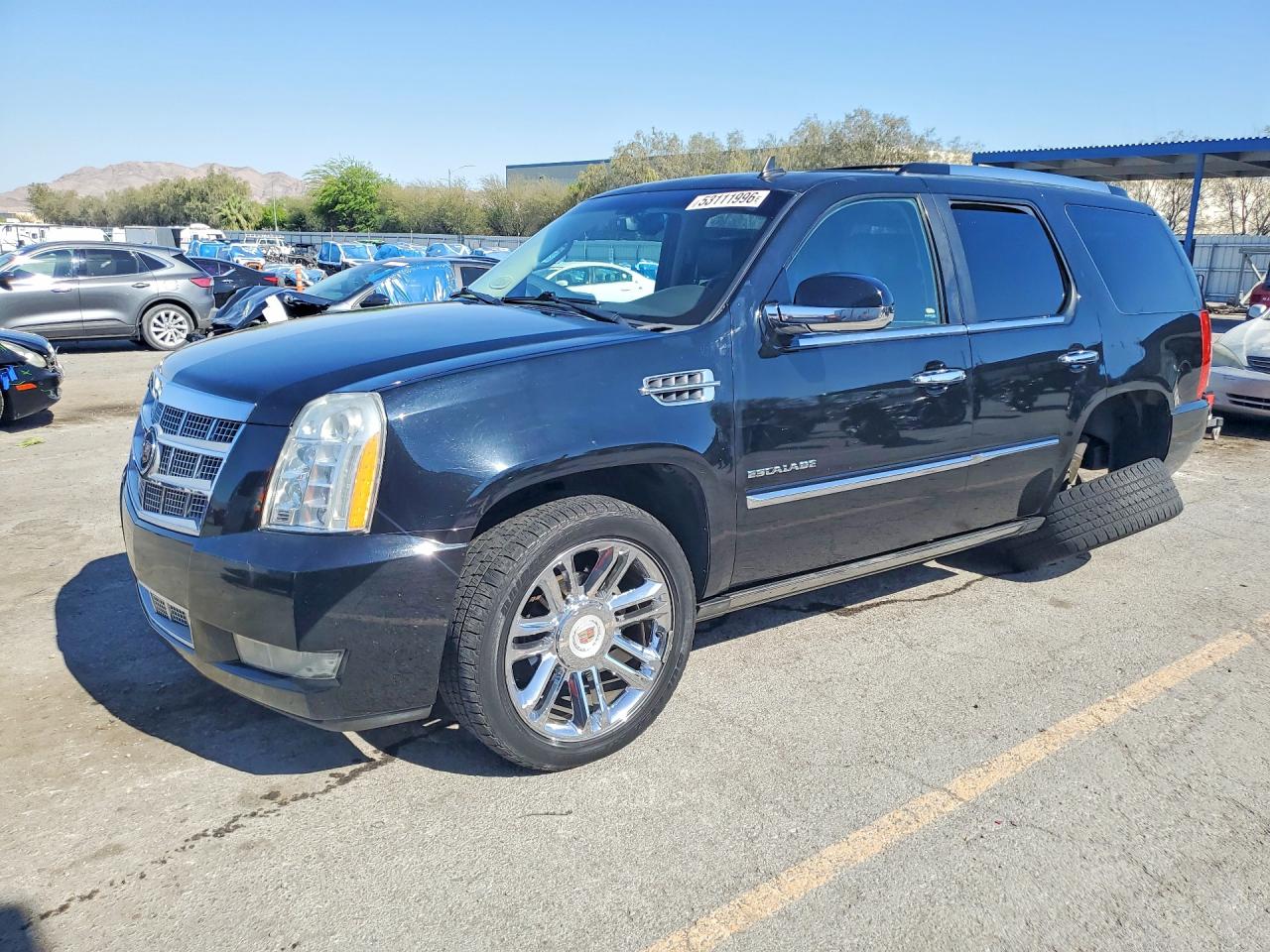 Salvage Cadillac Escalade Image