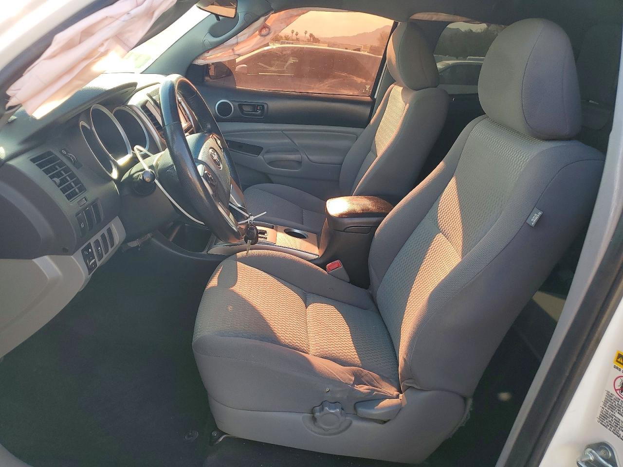 Toyota Tacoma Prerunner Access Cab