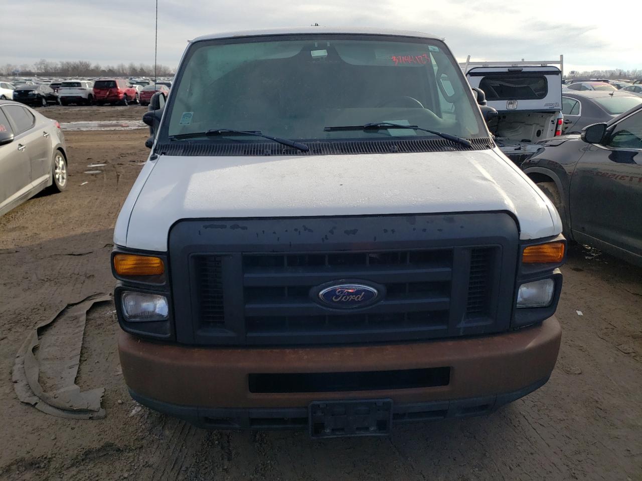 Ford Econoline E150 Van