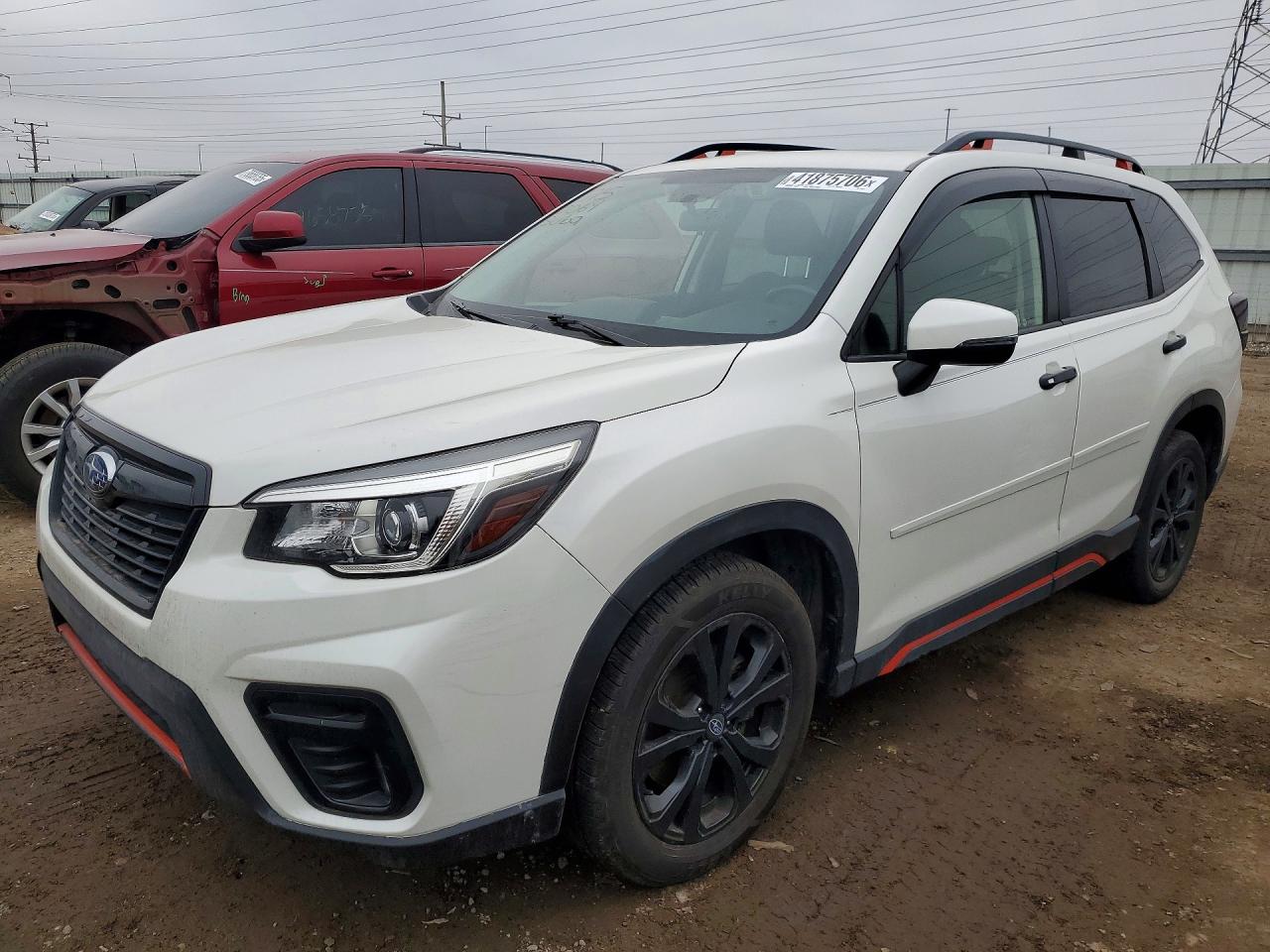 Salvage Subaru Forester Image