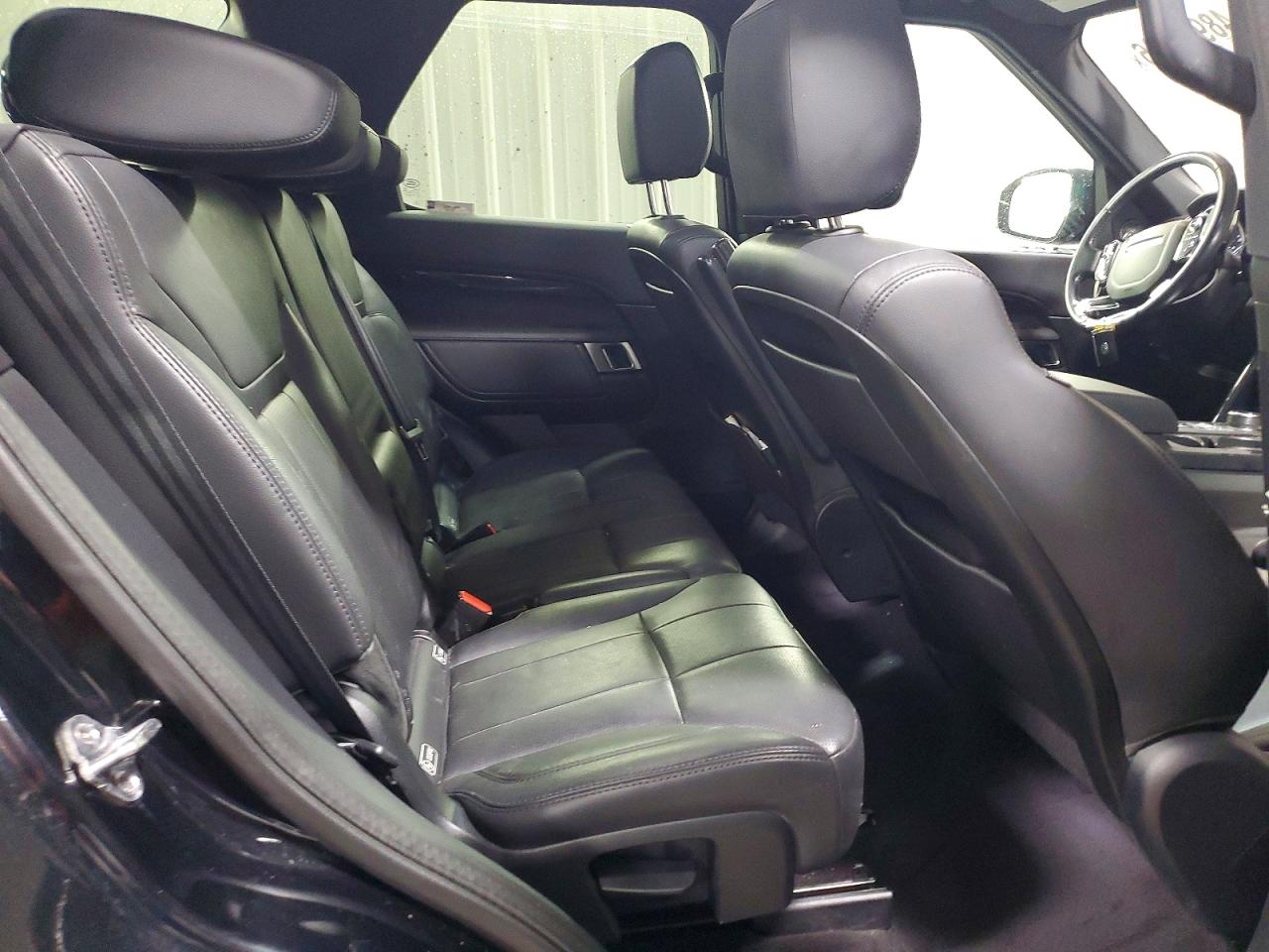 Land Rover Discovery Se