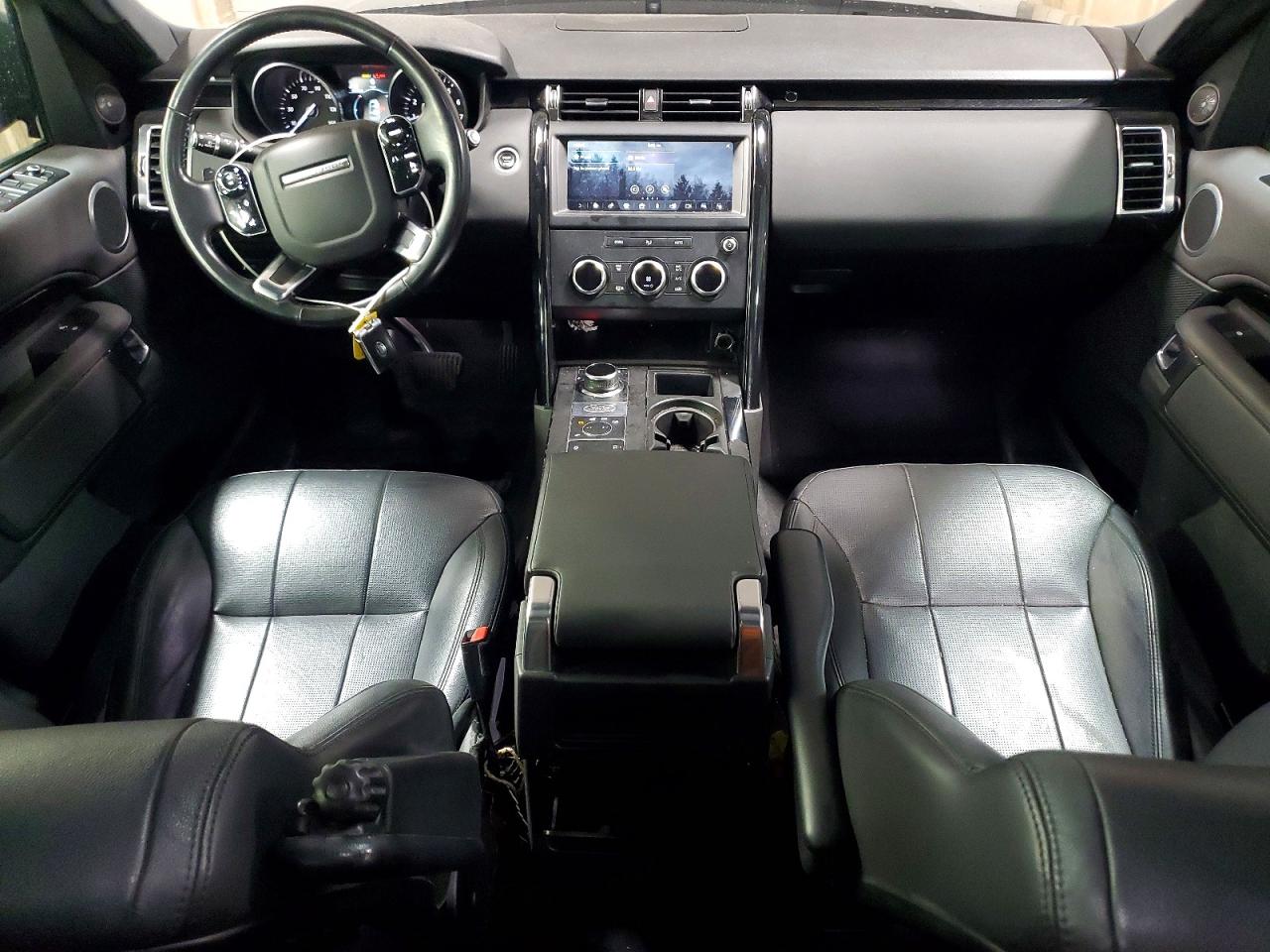 Land Rover Discovery Se
