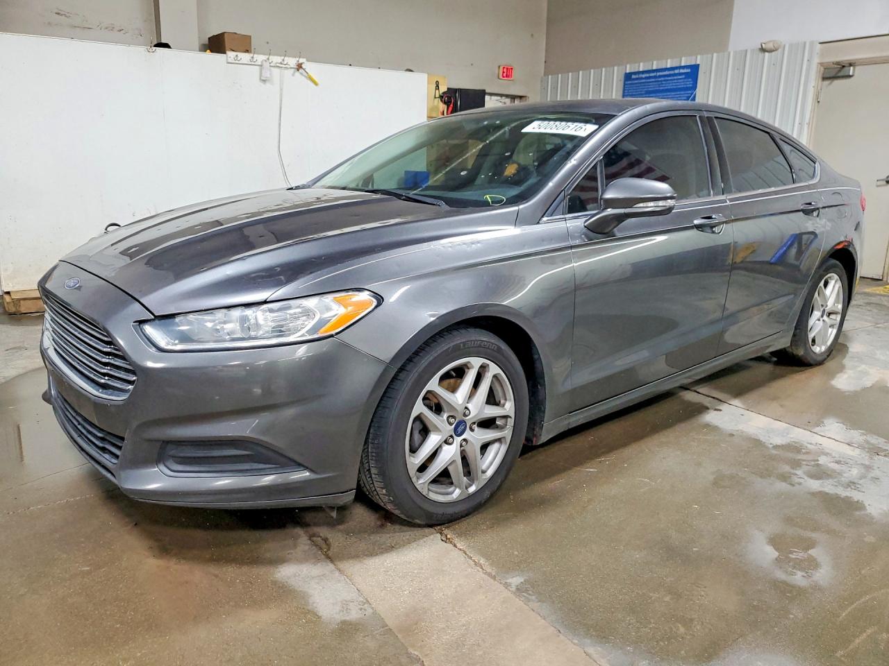 Salvage Ford Fusion Image