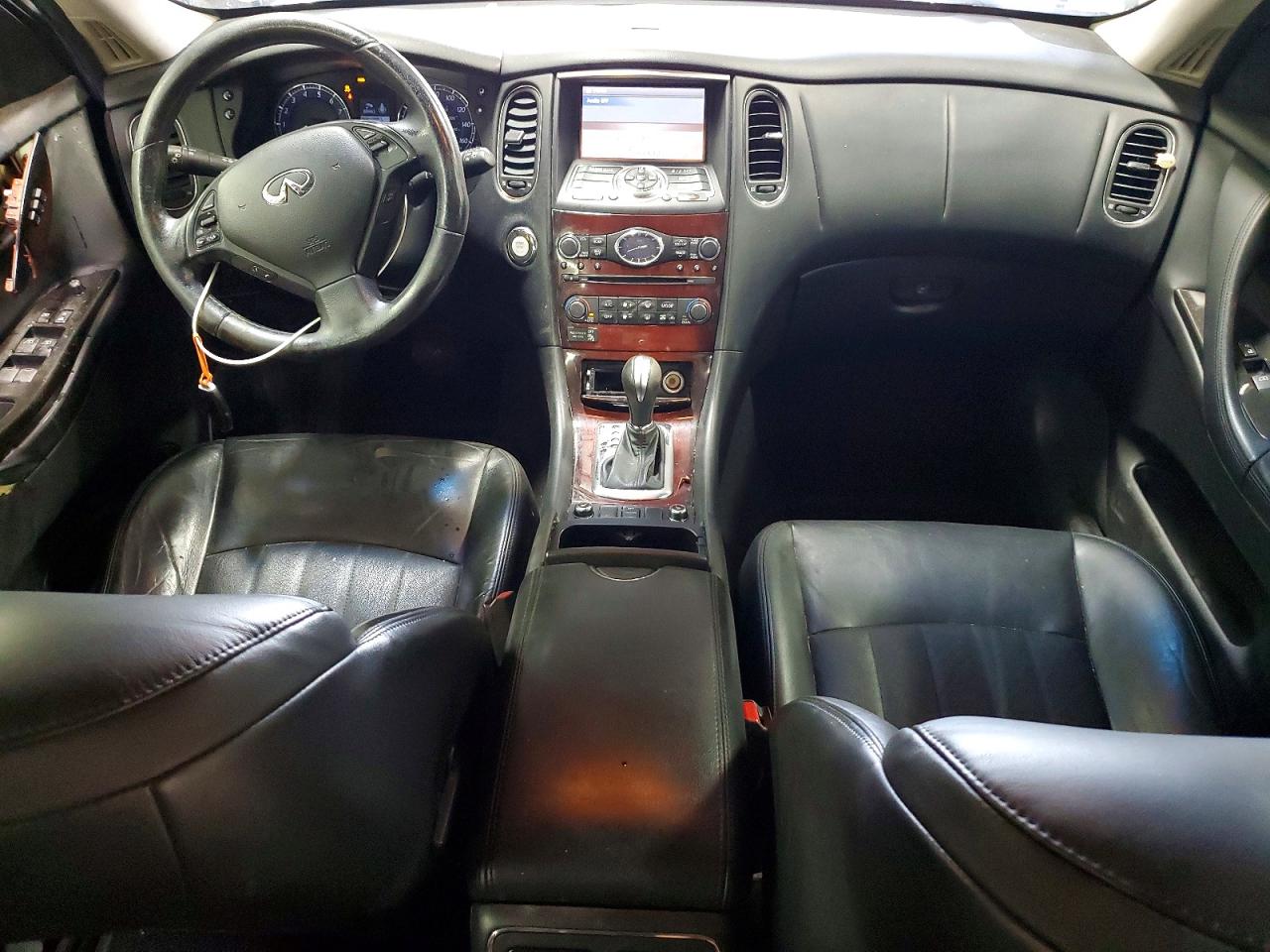 INFINITI Qx Base