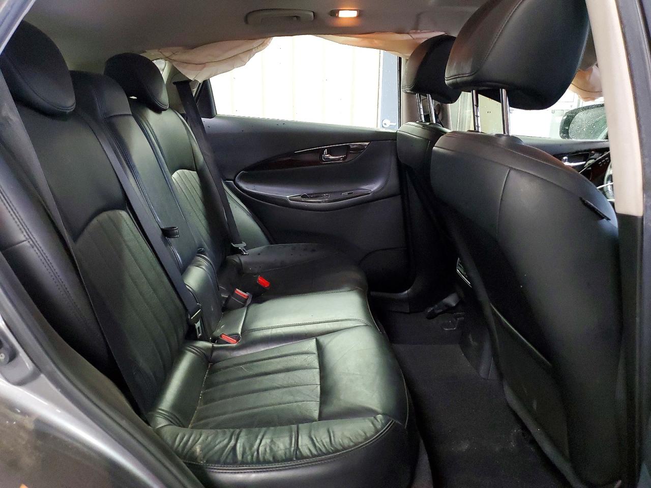 INFINITI Qx Base
