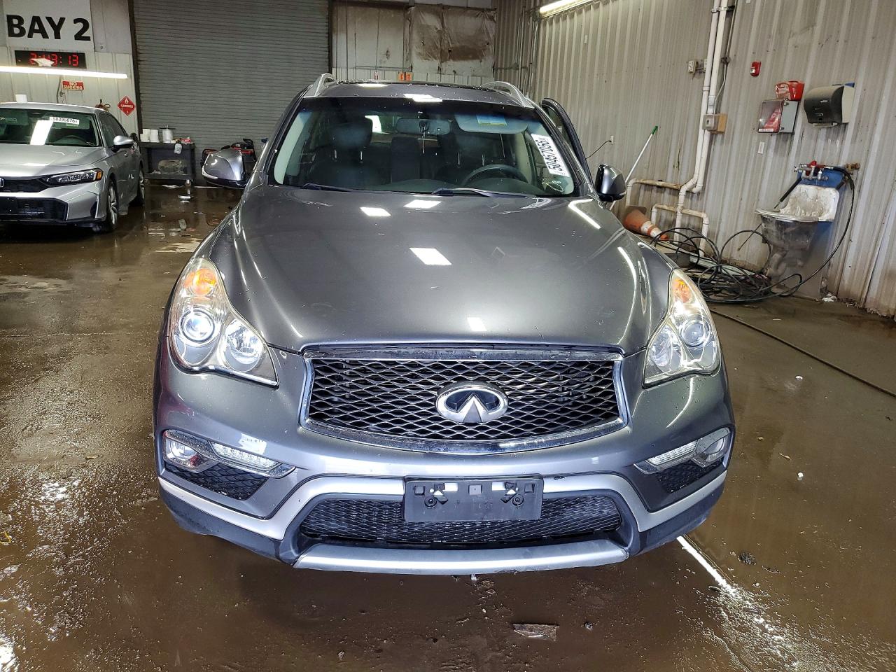INFINITI Qx Base