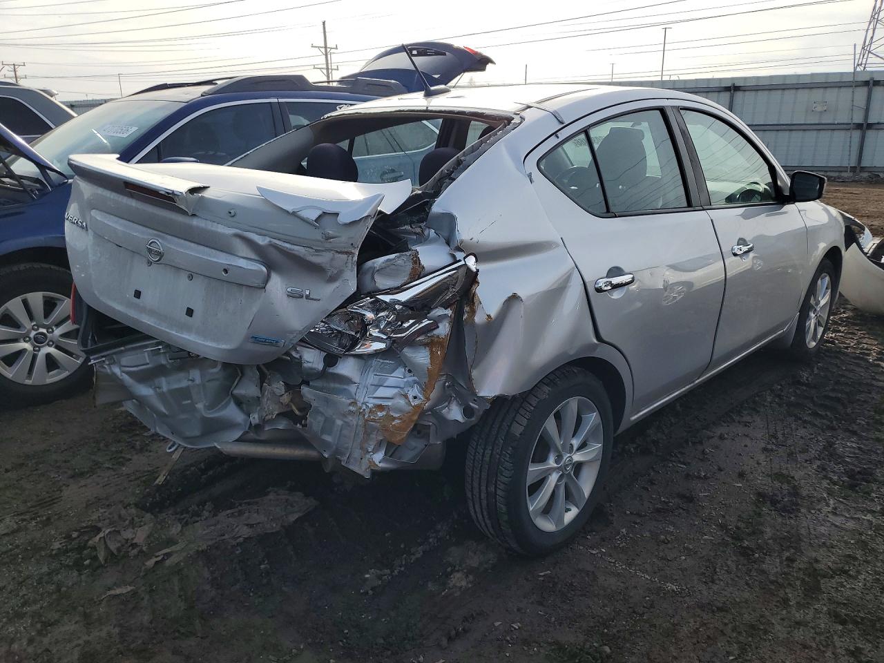 Nissan Versa 1.6 Sl