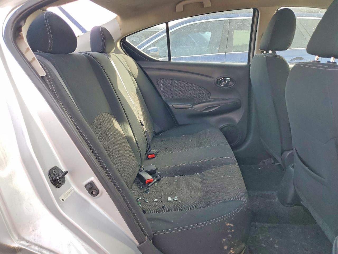 Nissan Versa 1.6 Sl
