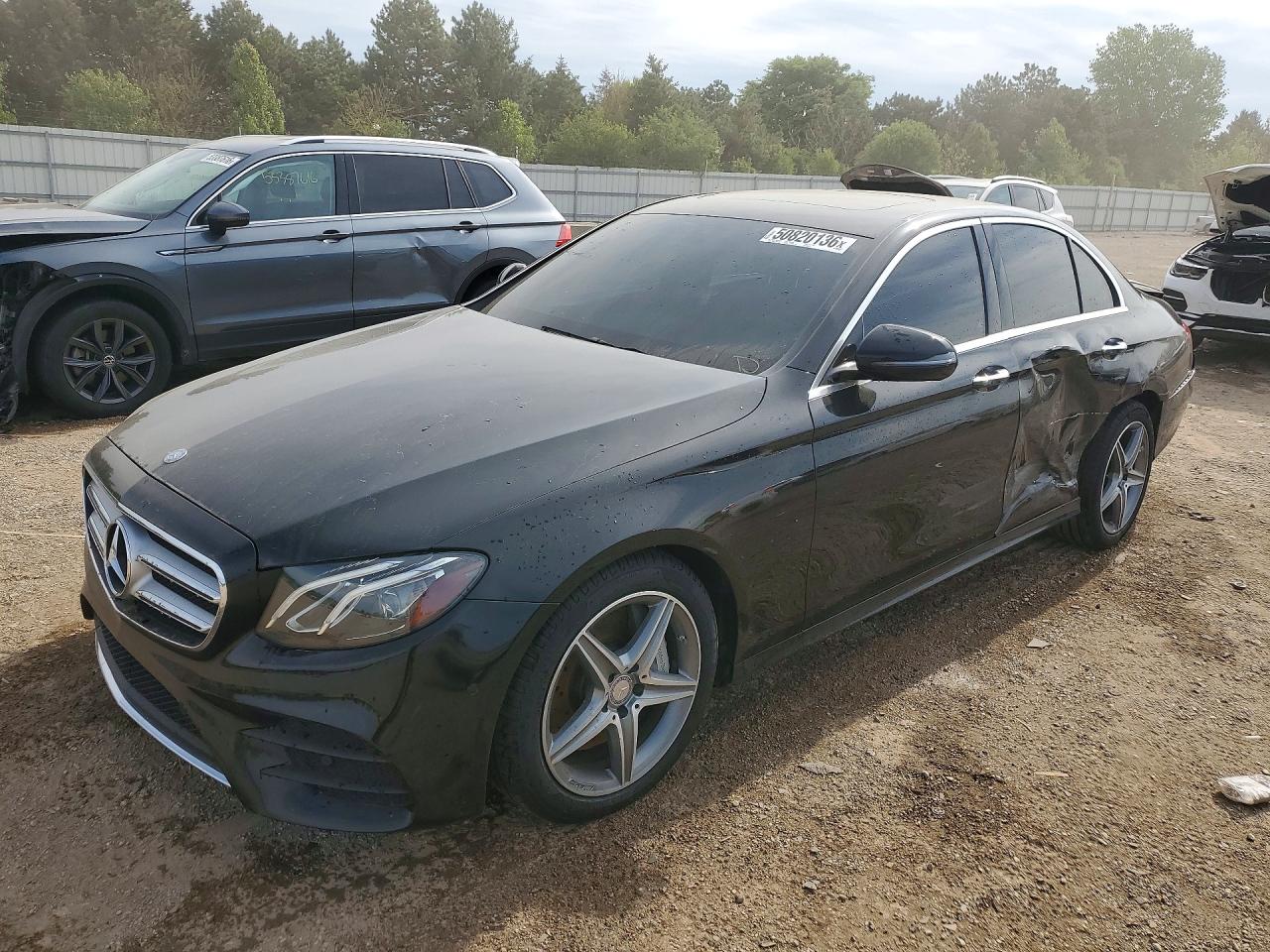Salvage Mercedes-Benz E-Class Image