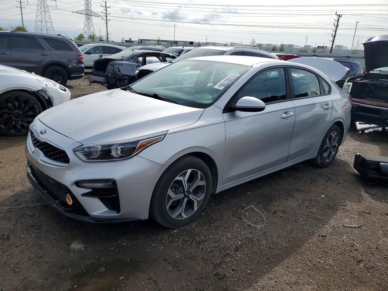 Salvage Kia Forte Image