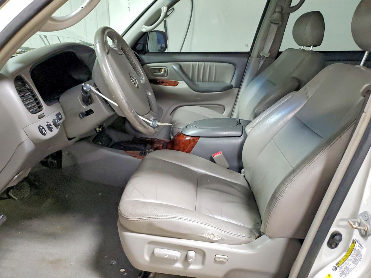 Toyota Sequoia Limited