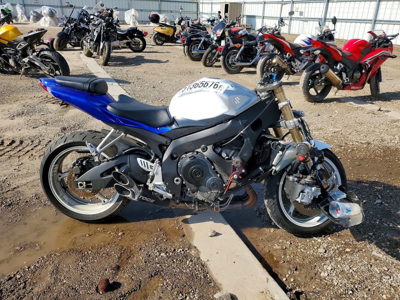 Salvage Suzuki Gsxr600 Image