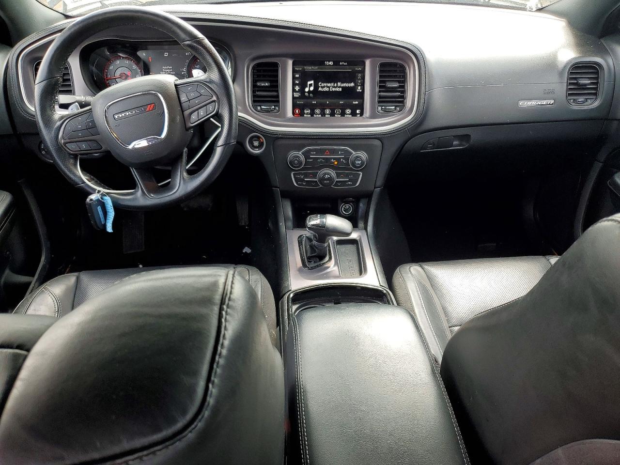 Dodge Charger Sxt