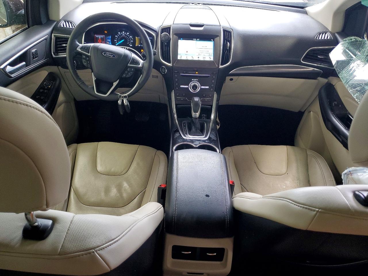Ford Edge Titanium