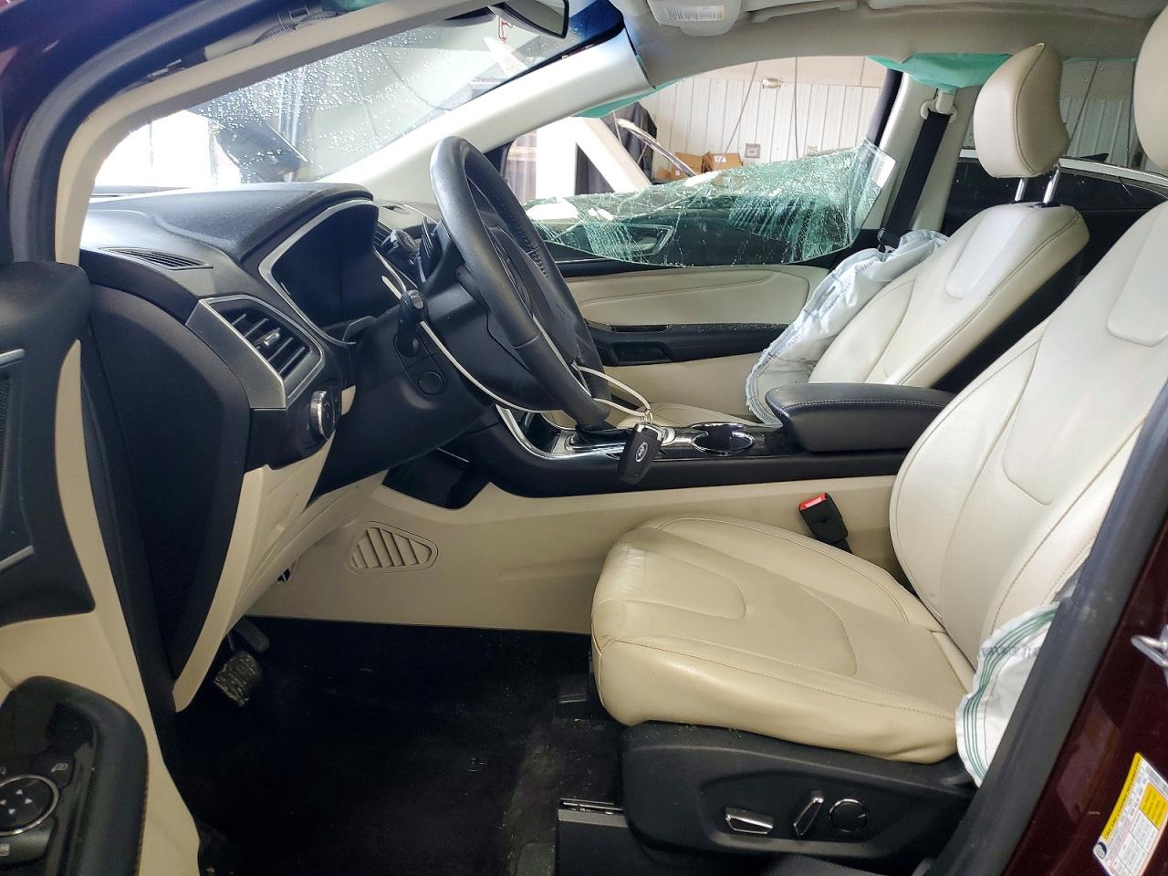 Ford Edge Titanium